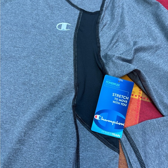 Champions Men long sleeves - Picture 10 of 11